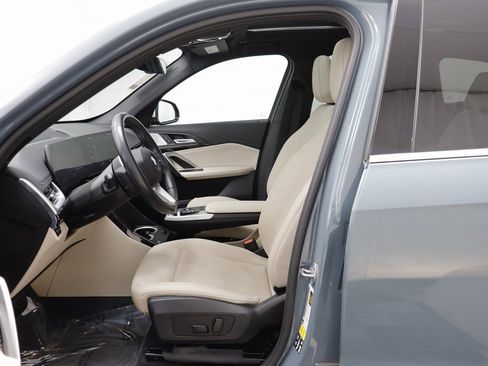 Certified 2023 BMW X1 xDrive28i w/ Premium Package image 5