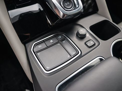 Certified 2024 Acura MDX SH-AWD w/ Technology Package image 30
