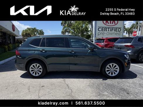 Used 2019 Volkswagen Tiguan S w/ Driver Assistance Package FWD image 2
