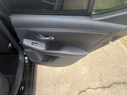 Used 2022 Nissan Sentra SR FWD image 29