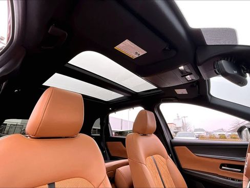 Used 2025 MAZDA CX-70 3.3 Turbo S w/ Premium Plus image 14