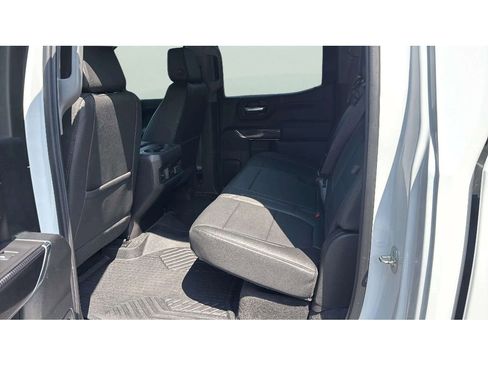 Used 2021 Chevrolet Silverado 1500 LT Trail Boss AWD/4WD image 10