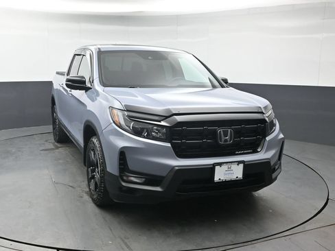 Used 2024 Honda Ridgeline Black Edition image 9