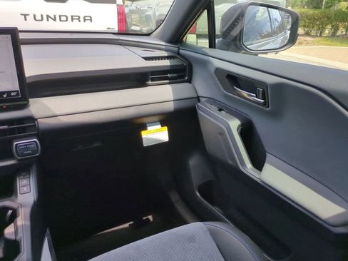 Used 2026 Toyota RAV4 XSE w/ Weather Package AWD/4WD image 16