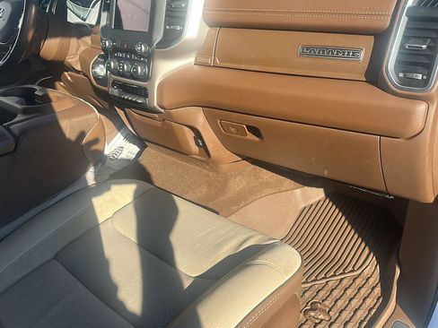 Used 2020 RAM 1500 Laramie image 7