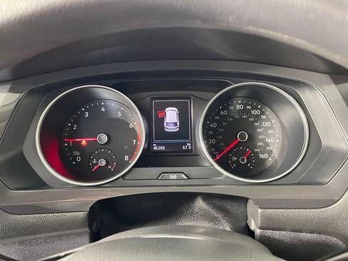 Used 2018 Volkswagen Tiguan S AWD/4WD image 12