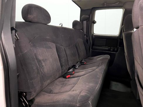 Used 2001 Chevrolet Silverado 2500 LS image 24