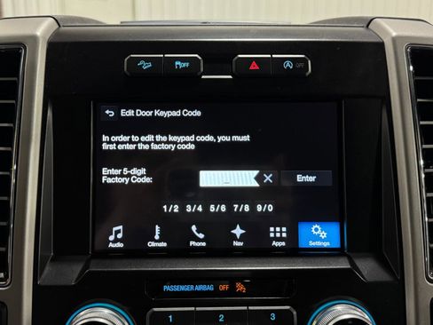 Used 2018 Ford F150 Lariat w/ Equipment Group 502A Luxury AWD/4WD image 33