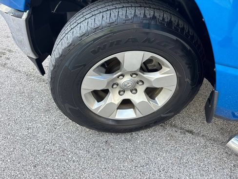Used 2023 RAM 1500 Big Horn AWD/4WD image 46