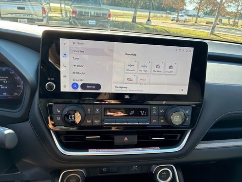 New 2026 Toyota Grand Highlander Platinum image 25