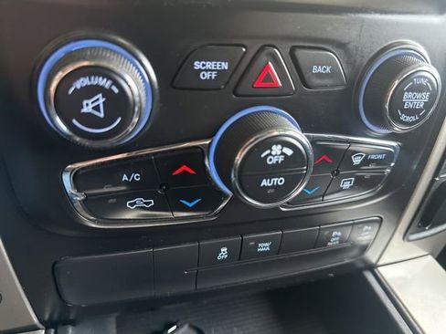 Used 2017 RAM 1500 Lone Star image 28