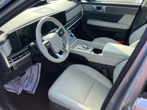 Used 2026 Hyundai Santa Fe SEL image 13