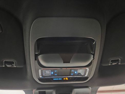 Used 2022 Ford F150 Lariat image 71