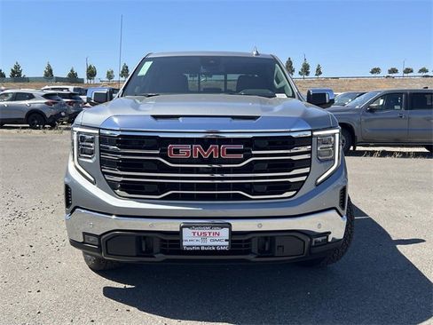 New 2026 GMC Sierra 1500 SLT w/ SLT Premium Plus Package image 8