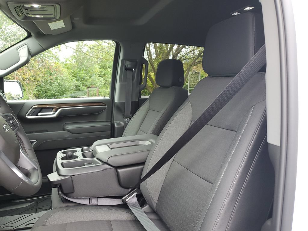 New 2026 Chevrolet Silverado 1500 RST w/ RST Select Package AWD/4WD image 16