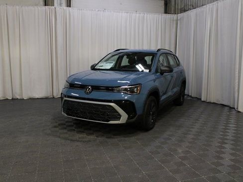 New 2026 Volkswagen Taos S FWD image 25
