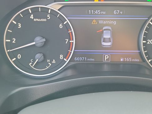 Used 2021 Nissan Altima 2.5 SR w/ SR Premium Package AWD/4WD image 25