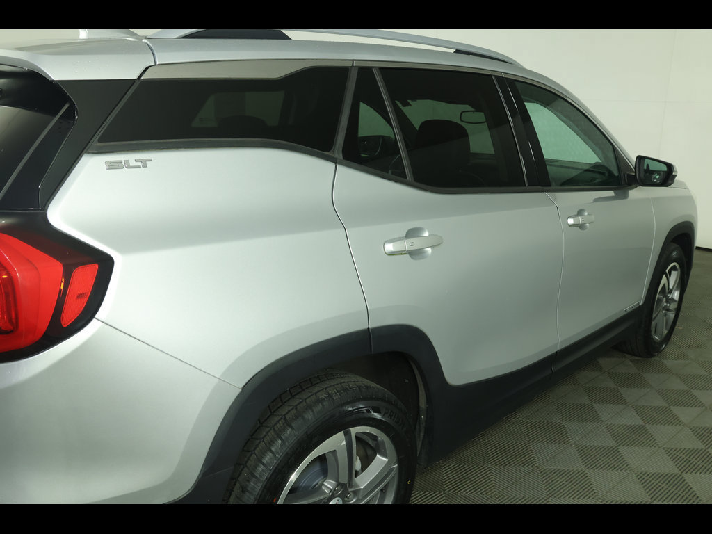 Used 2020 GMC Terrain SLT FWD image 18