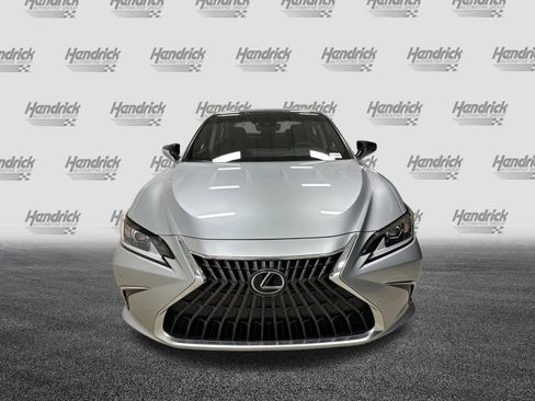 New 2025 Lexus ES 350 Luxury image 3