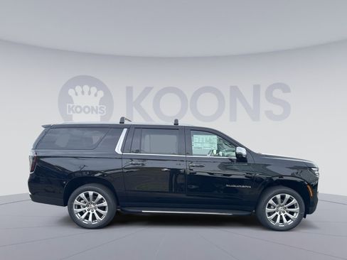 New 2026 Chevrolet Suburban Premier image 8