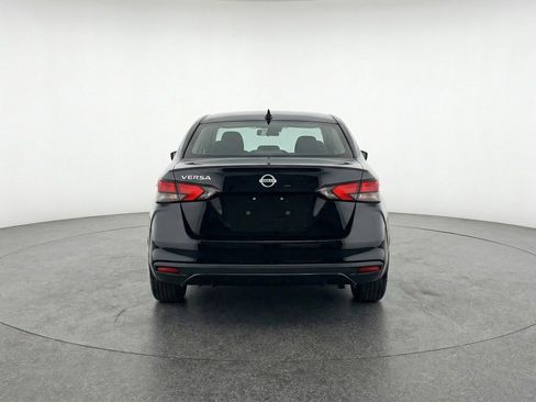 Used 2025 Nissan Versa SV image 7