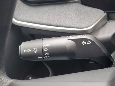 New 2026 Nissan Kicks SV image 14