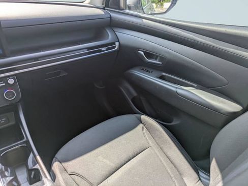 Used 2025 Hyundai Tucson SEL AWD/4WD image 19