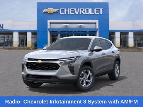 New 2026 Chevrolet Trax LS w/ LS Convenience Package image 7