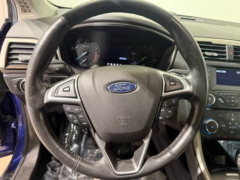Used 2013 Ford Fusion SE image 23