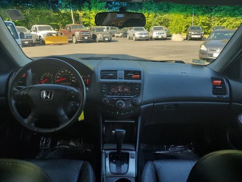 Used 2003 Honda Accord EX image 12