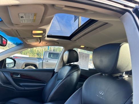 Used 2014 INFINITI QX50 Journey w/ Premium Package image 24