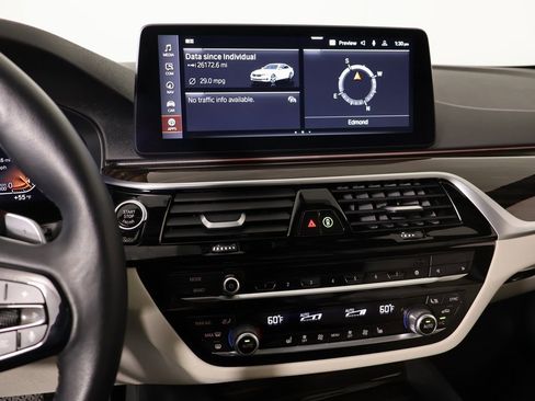 Certified 2023 BMW 530i xDrive w/ Premium Package image 5