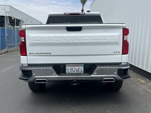 Used 2025 Chevrolet Silverado 1500 LTZ AWD/4WD image 5