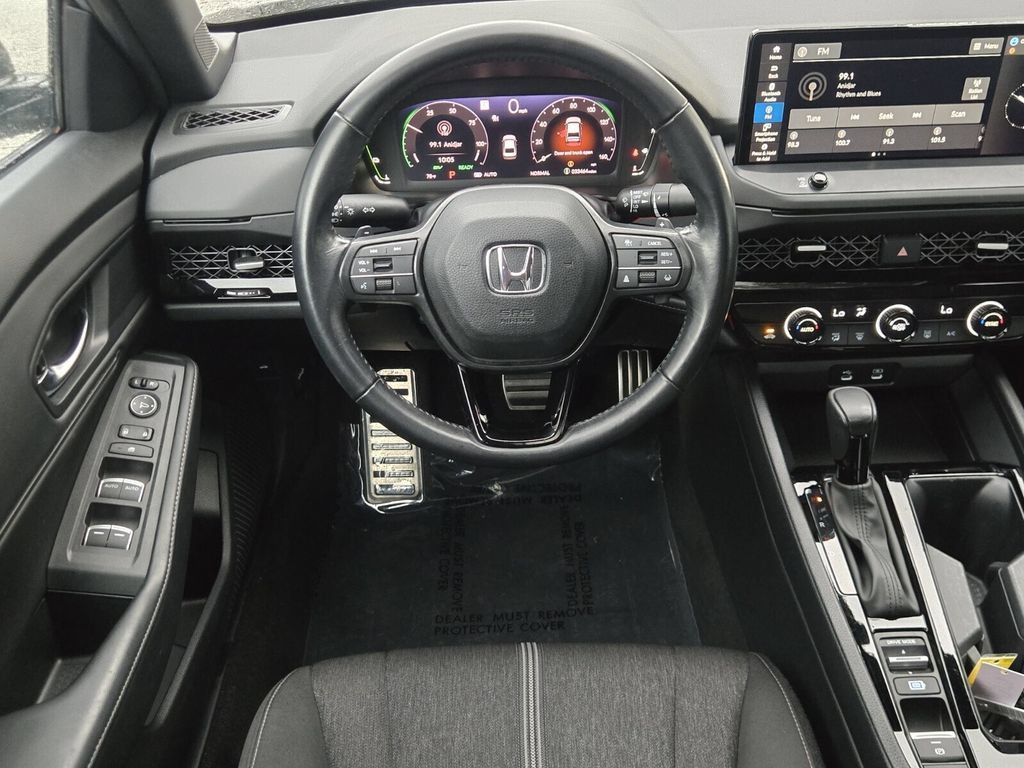 Used 2024 Honda Accord Sport image 13