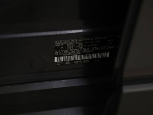 Used 2025 Toyota RAV4 XLE w/ Convenience Package image 25