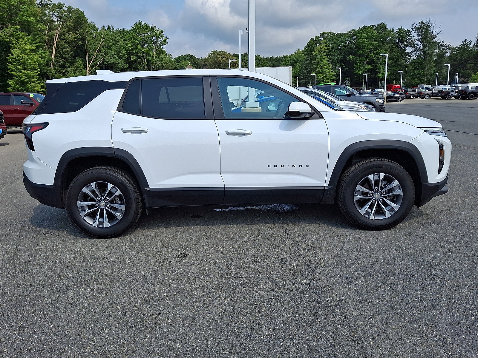 Certified 2026 Chevrolet Equinox LT AWD/4WD image 7