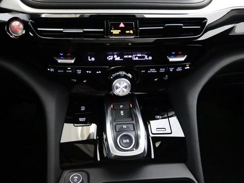 Used 2026 Acura MDX SH-AWD w/ Technology Package image 27