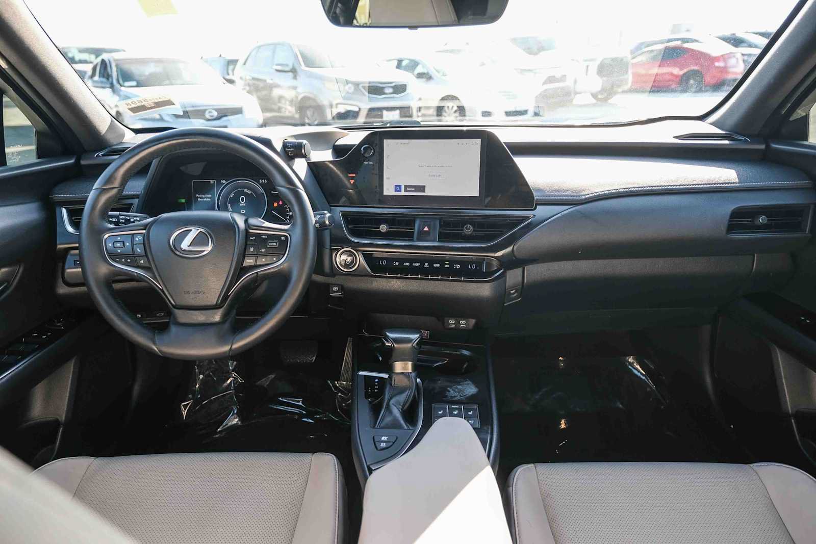 Used 2023 Lexus UX 250h F Sport w/ Accessory Package (Z1) AWD/4WD image 11