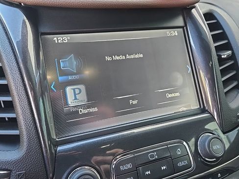 Used 2014 Chevrolet Impala LT FWD image 29
