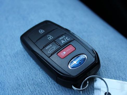 New 2026 Subaru Solterra AWD/4WD image 25