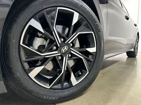 Used 2025 Hyundai Sonata SEL image 28