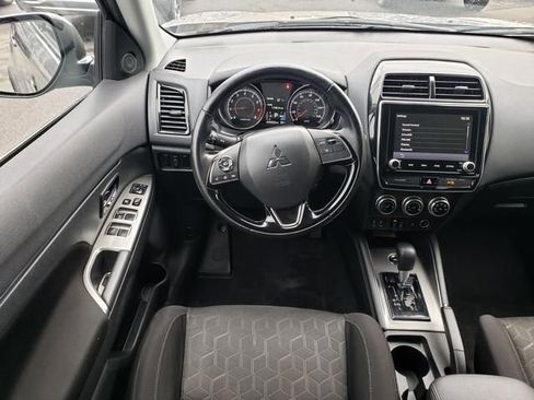 Used 2020 Mitsubishi Outlander Sport SE image 15