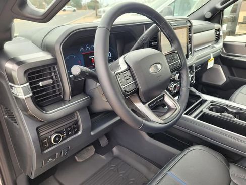 New 2026 Ford F250 Platinum w/ FX4 Off-Road Package image 9
