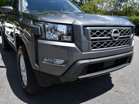 Used 2024 Nissan Frontier SV w/ SV Convenience Package AWD/4WD image 40
