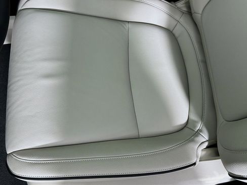 New 2026 Honda Odyssey Touring image 19