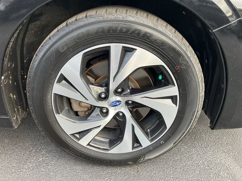 Used 2021 Subaru Legacy Premium image 12