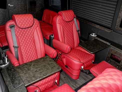 New 2024 Mercedes-Benz Sprinter 3500 image 41