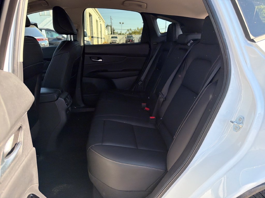 Certified 2025 Nissan Murano SV AWD/4WD image 25