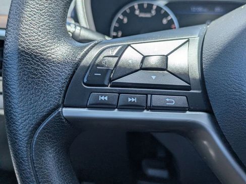 Used 2024 Nissan Altima 2.5 SV FWD image 20