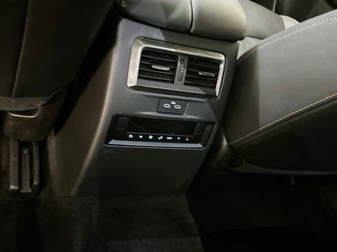 Used 2024 MAZDA CX-90 3.3 Turbo w/ Premium Package image 29